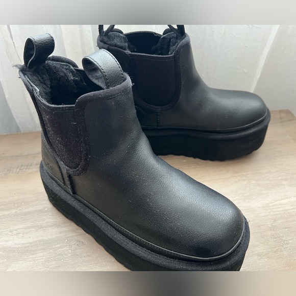 Shoes - Black Ugg Platform Ankle Boots